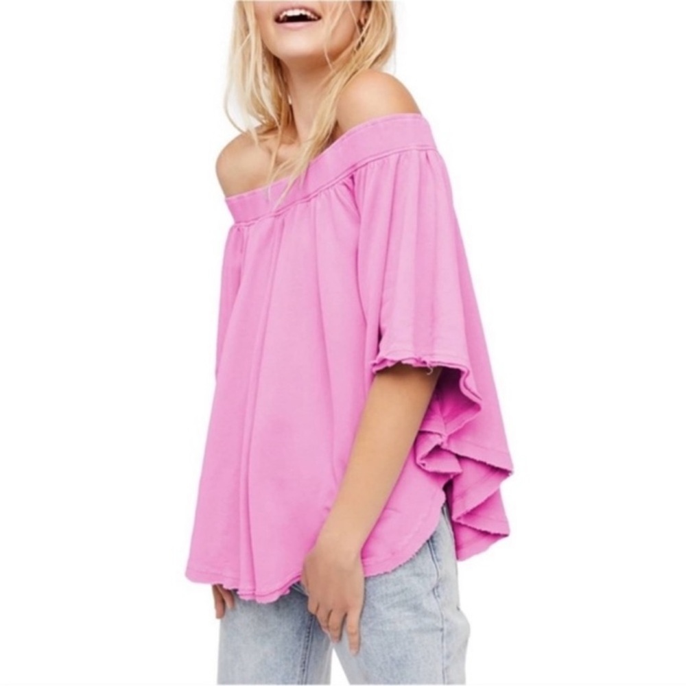 Free People Kiss Me Oversized Sweatshirt Off-the-Shoulder Top in Pink Size XS